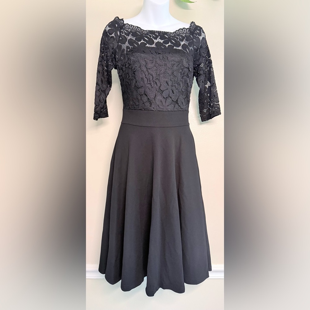 NWT MISS MAY‎ Black Lace Off Shoulder Dress Size S Midi ¾ Sleeve Fit & Flare